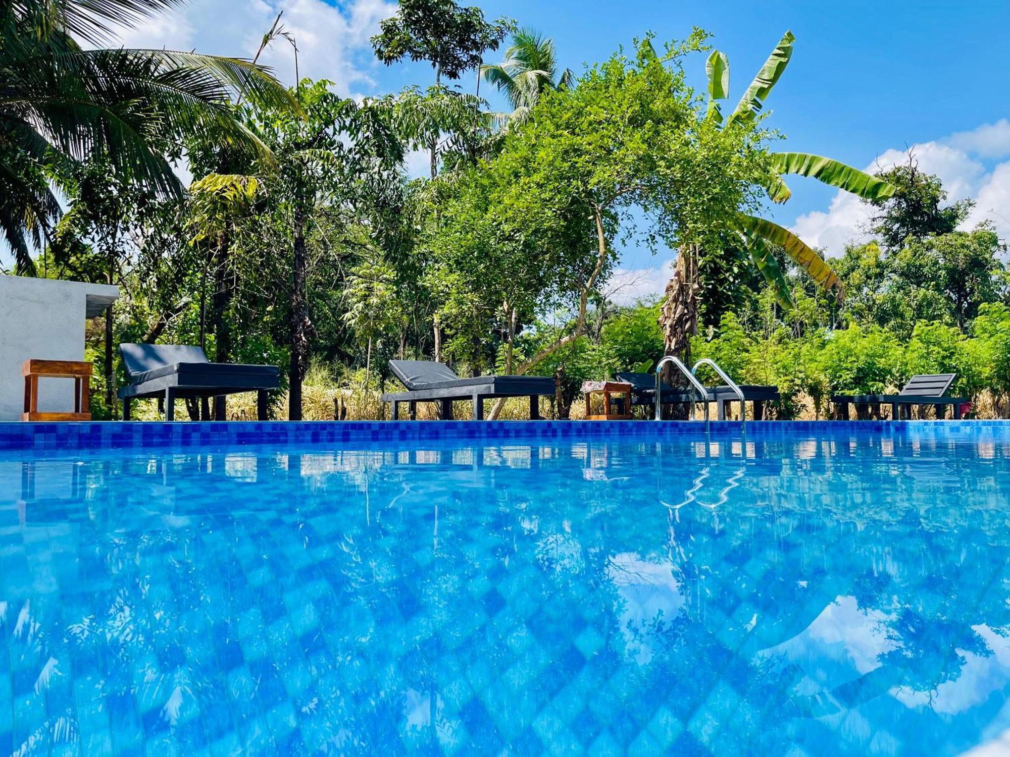 Sigiriya River Side Resort Exterior photo